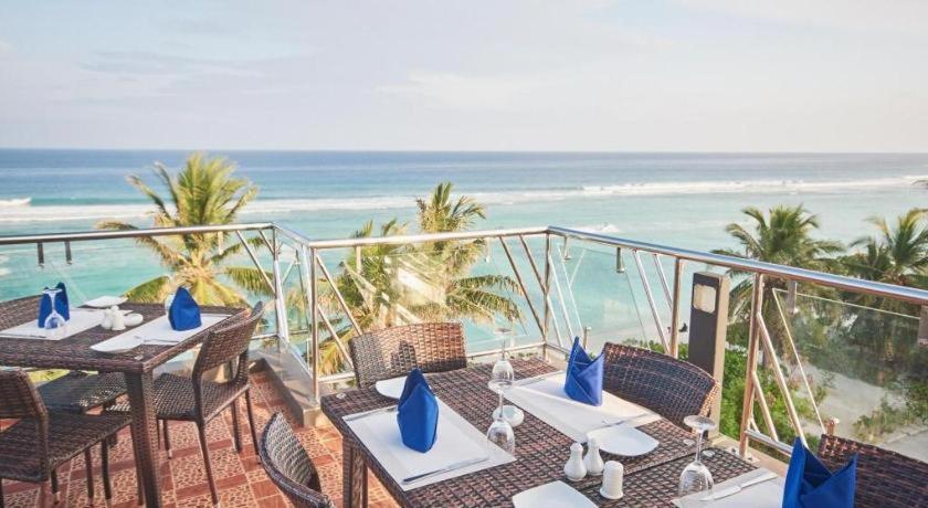 Lonuveli Hotel Hulhumale Exterior photo