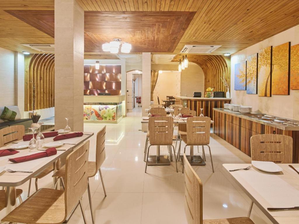 Lonuveli Hotel Hulhumale Exterior photo