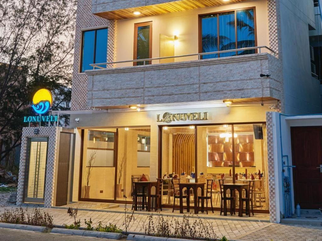 Lonuveli Hotel Hulhumale Exterior photo