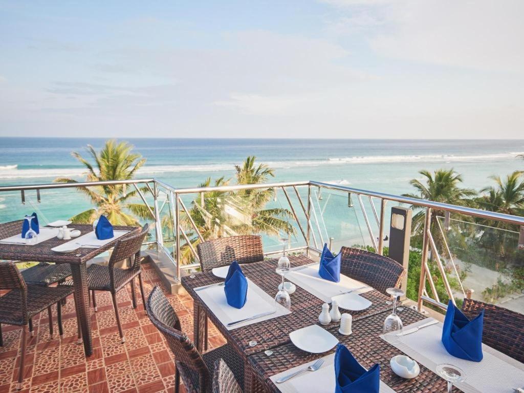 Lonuveli Hotel Hulhumale Exterior photo